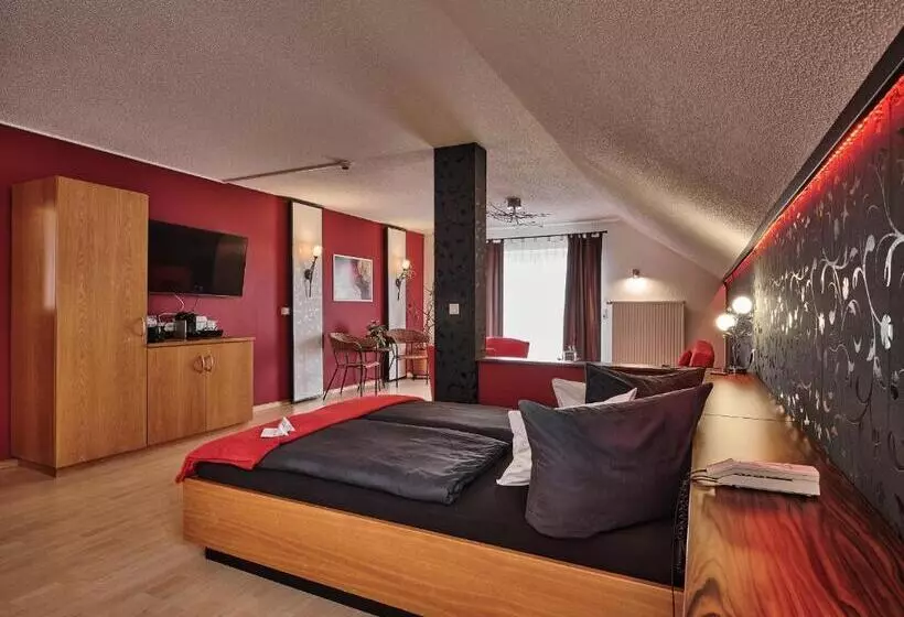 デラックススイート, Tiptop Hotel Am Hochrhein