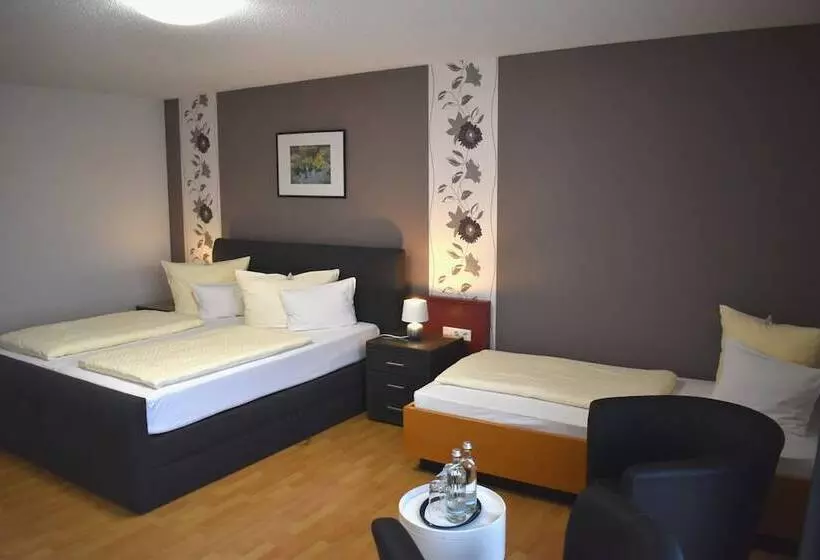 スーペリアトリプルルーム, Tiptop Hotel Am Hochrhein