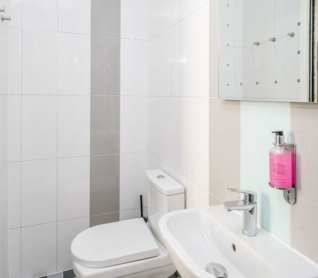 Habitació Triple Deluxe, Bed&Breakfast Bakers