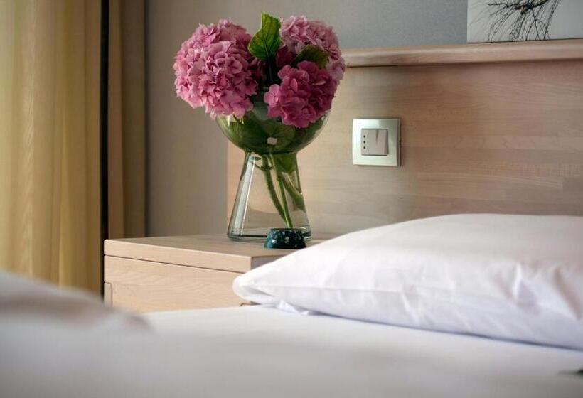 Номер Executive, Eco Hotel Ariston