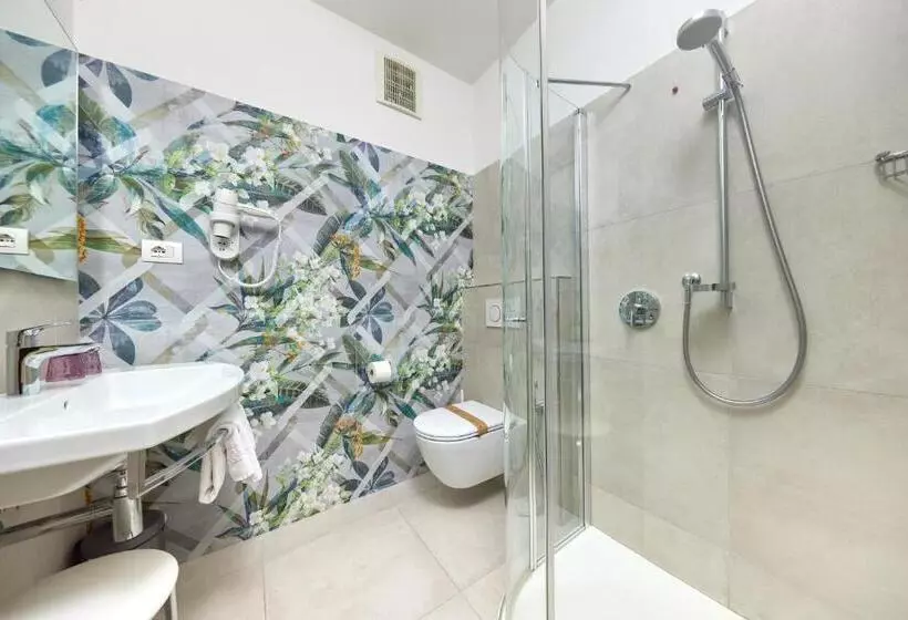 レイクビュースタンダードルーム, Eco Hotel Ariston