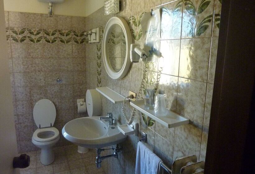 Номер Стандарт Индивидуальный, Il Cochino