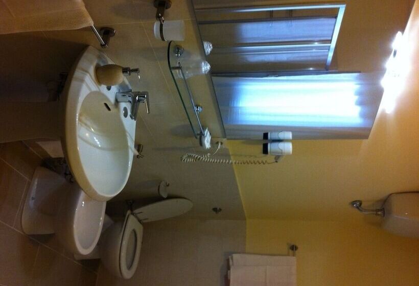 Номер Стандарт, Il Cochino