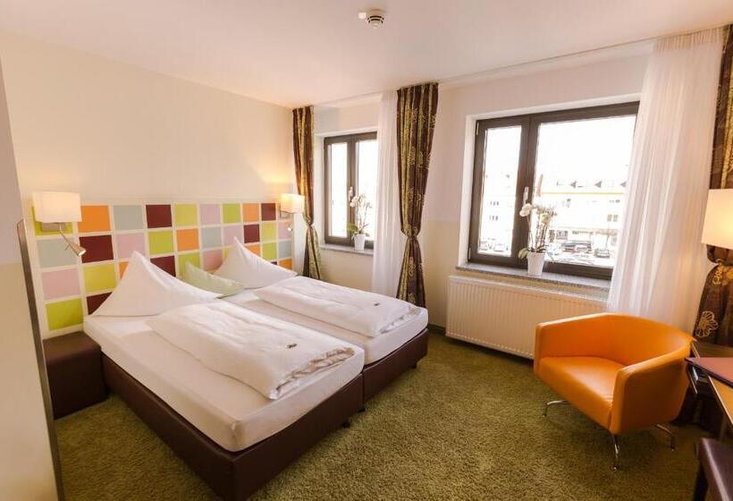 Номер Стандарт, Arooma