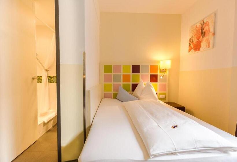 Номер Basic, Arooma