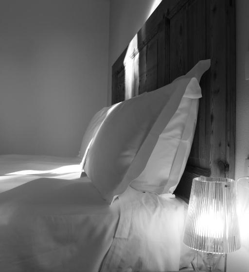 اتاق سوپریور, Art Hotel Varese