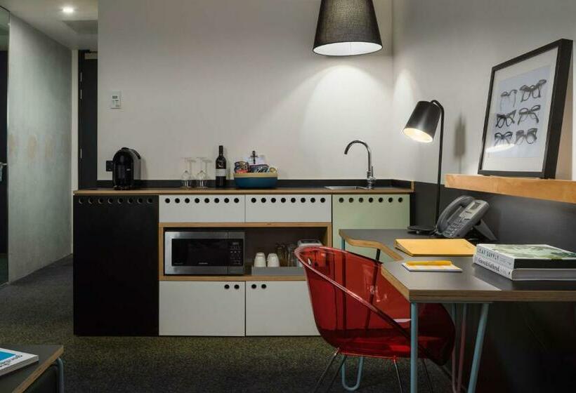 חדר סטנדרט עם מיטת קינג, Atura Blacktown