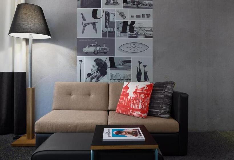 חדר סטנדרט עם מיטת קינג, Atura Blacktown