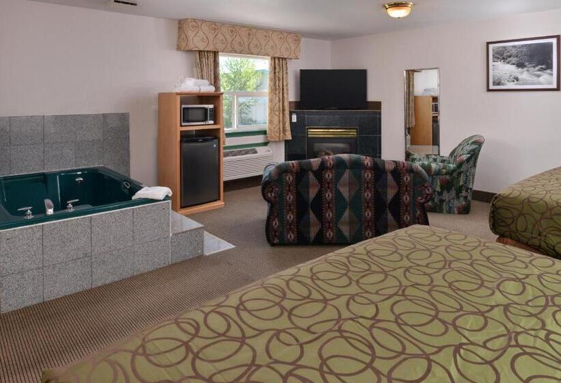 Deluxe Suite King-Size Franciággyal, Canadas Best Value Inn Valemount