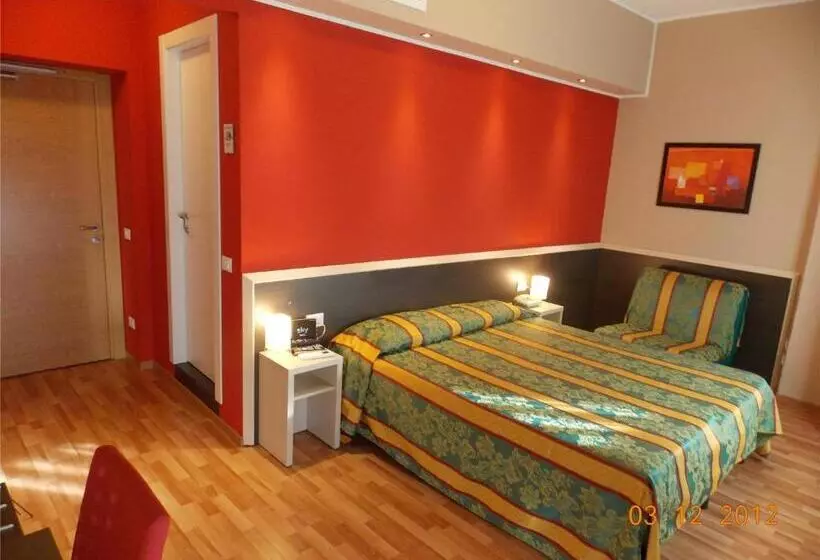 Standard-huone, David