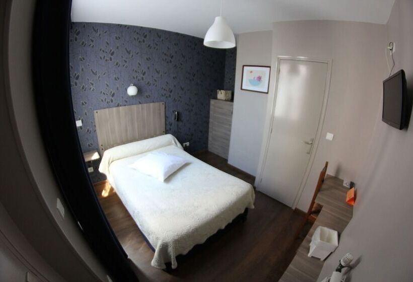 اتاق استاندارد یک نفره, Des Arts, Artisanal Et Independant