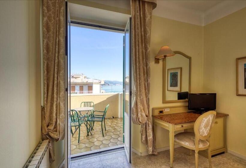 غرفة قياسية فردية, Ena