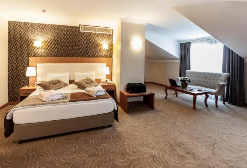 سوییت, Grand Hotel Avcilar