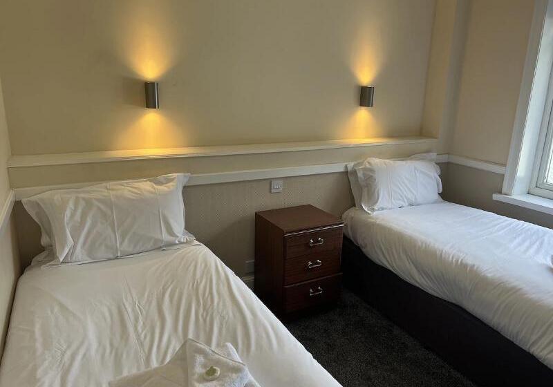 스탠다드 룸, Hatter S