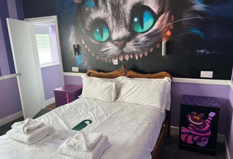 스탠다드 룸, Hatter S