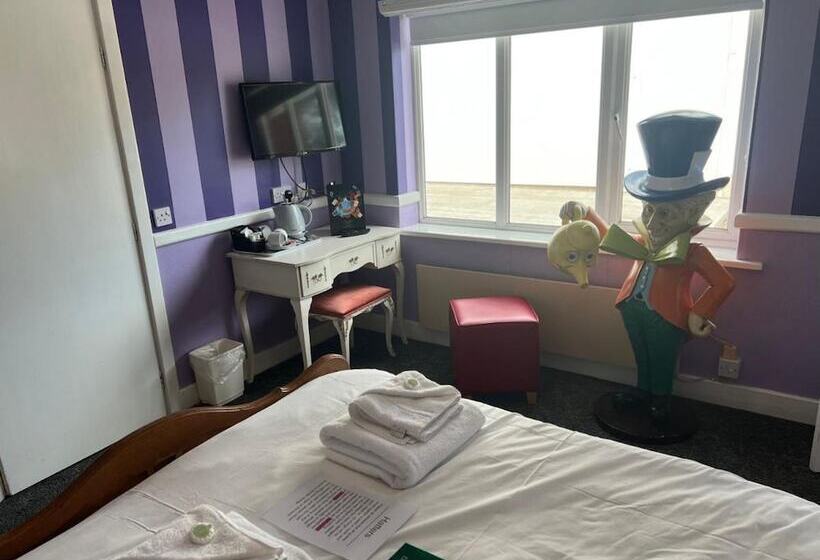 스탠다드 룸, Hatter S