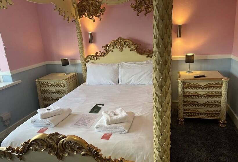 스탠다드 룸, Hatter S