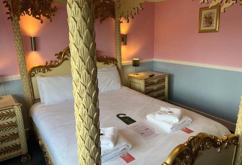 스탠다드 룸, Hatter S