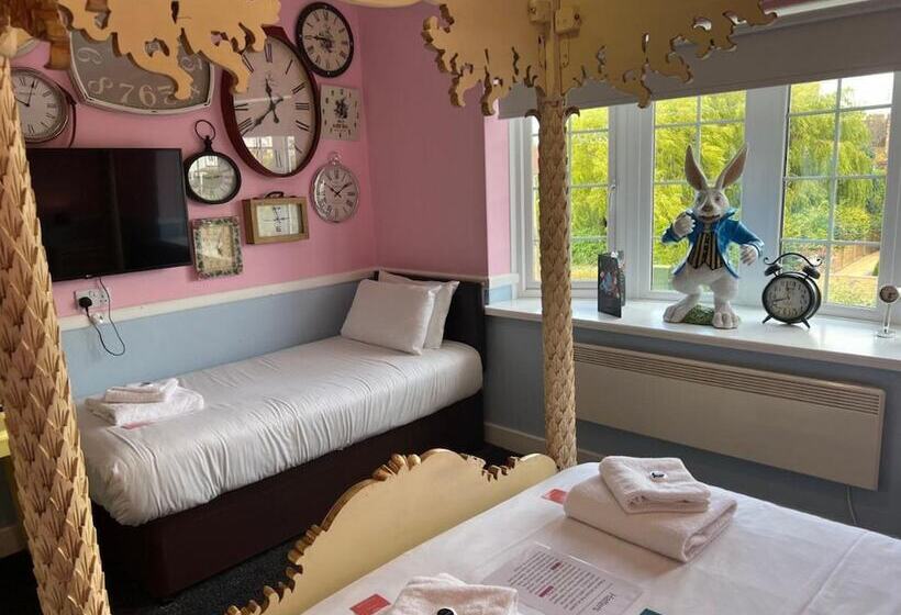 스탠다드 룸, Hatter S