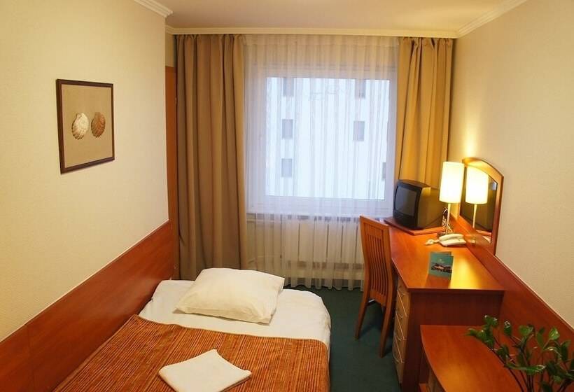 اتاق استاندارد یک نفره, La Siesta & Medical Spa