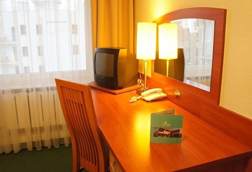 اتاق استاندارد یک نفره, La Siesta & Medical Spa