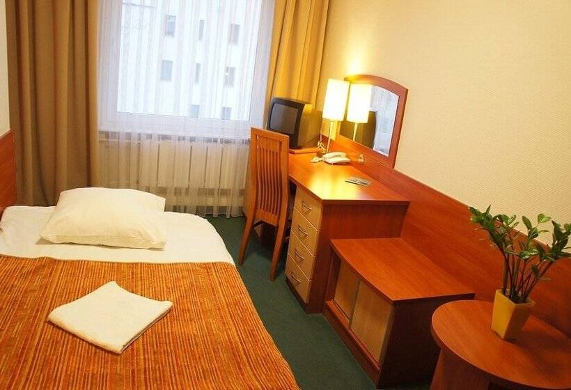 اتاق استاندارد یک نفره, La Siesta & Medical Spa