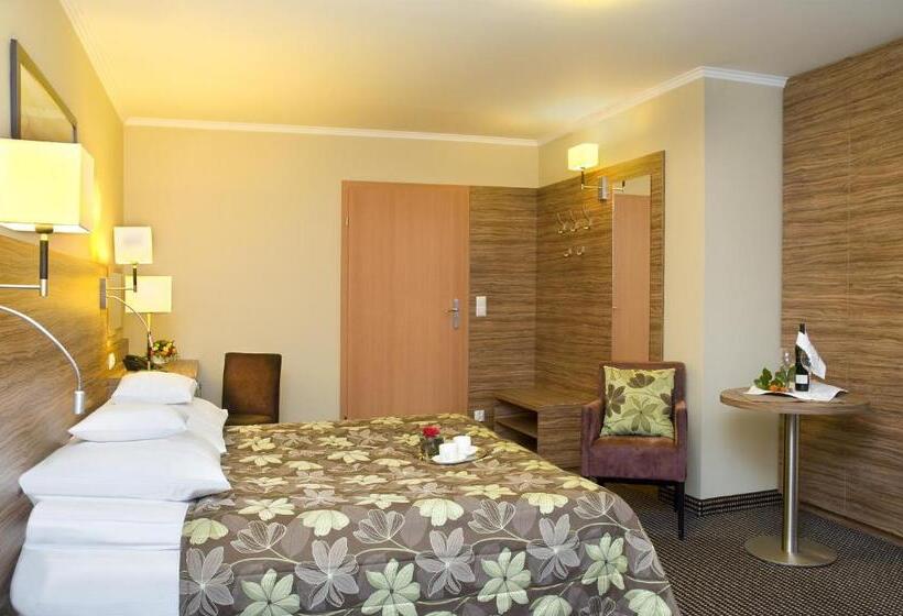 اتاق لوکس, La Siesta & Medical Spa