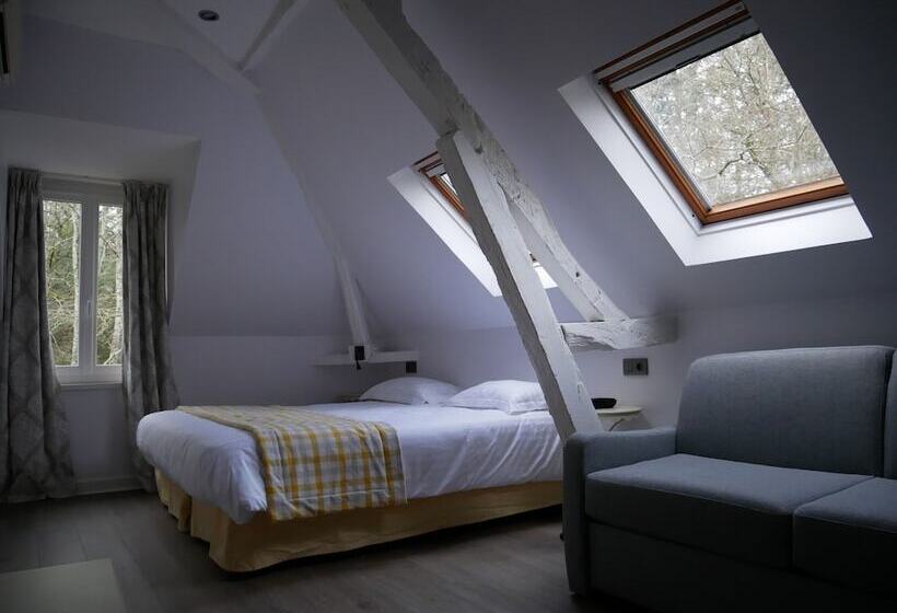 Pokój Rodzinny, Logis Domaine De Valaudran