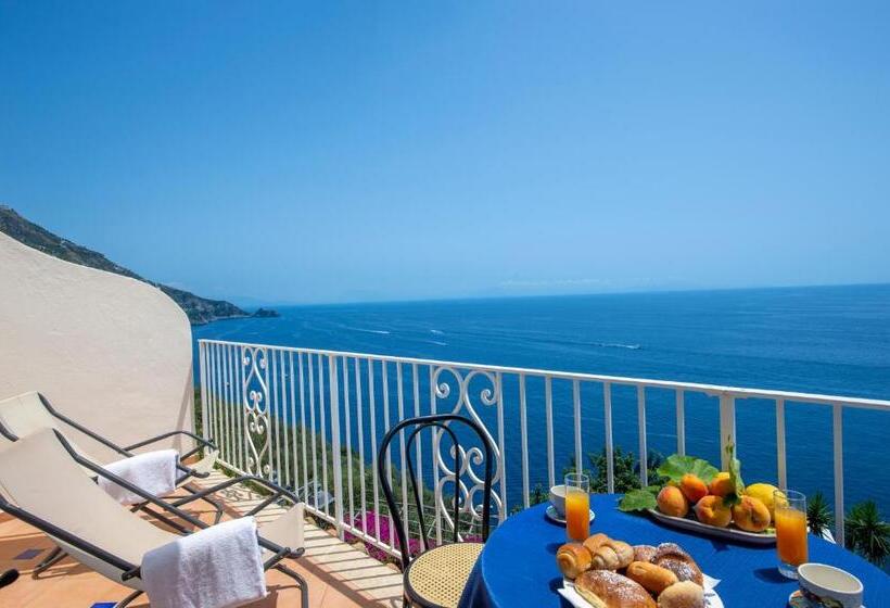 Triple Room Sea View, Open Gate