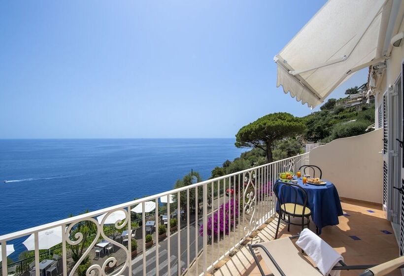 스탠다드 4인용 룸 바다전망, Open Gate