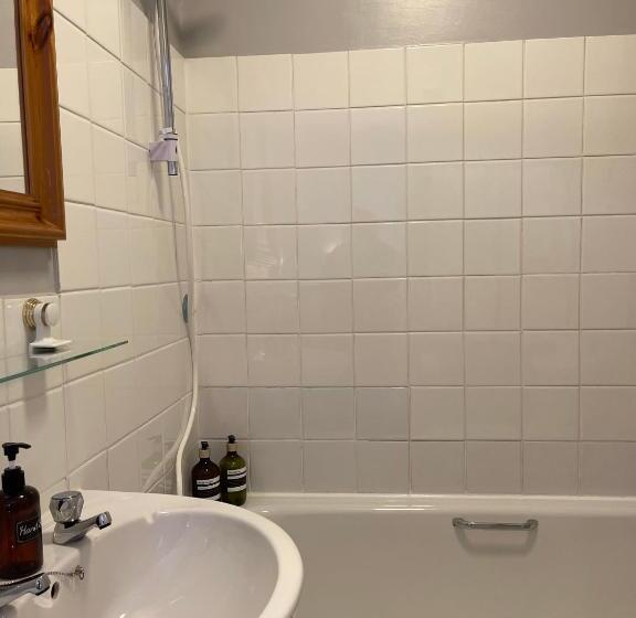 اتاق استاندارد, Palm Court B&b