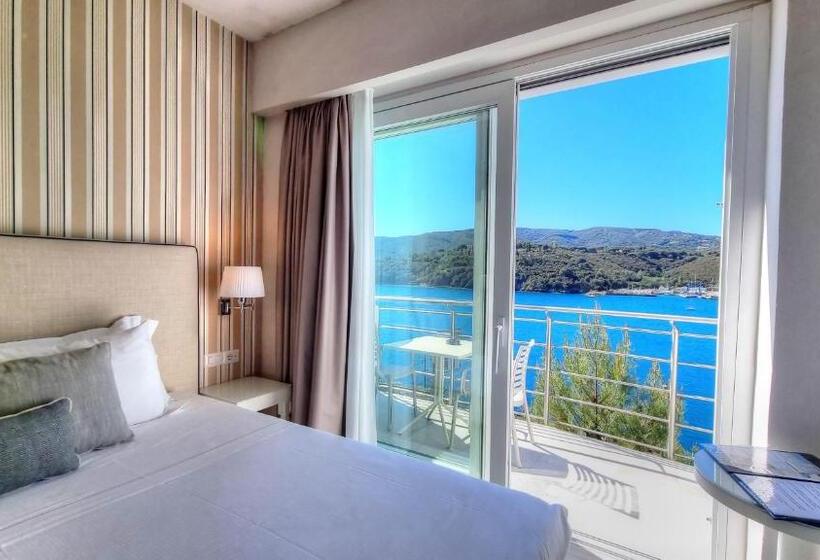 Номер Стандарт, Plaza