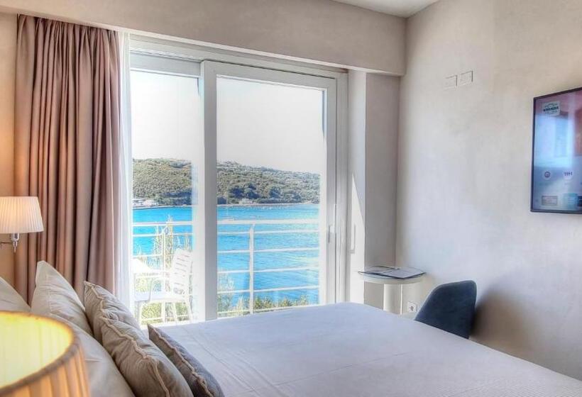 Номер Стандарт, Plaza