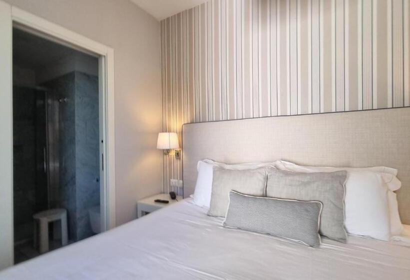 Номер Economy, Plaza