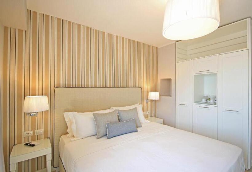 Номер Стандарт Вид на Море с Балконом, Plaza