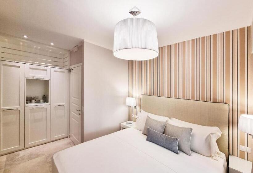 Номер Стандарт с Балконом, Plaza