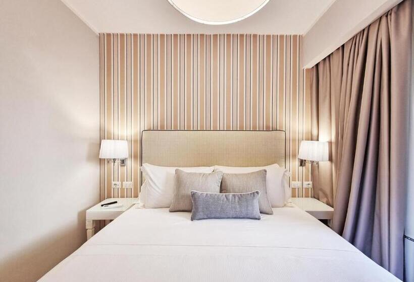 Номер Стандарт с Балконом, Plaza