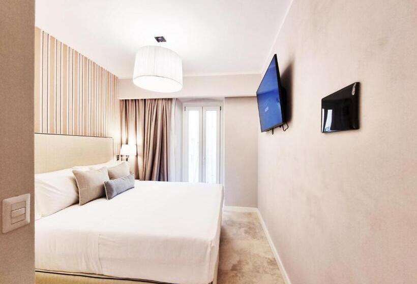 Номер Стандарт с Балконом, Plaza