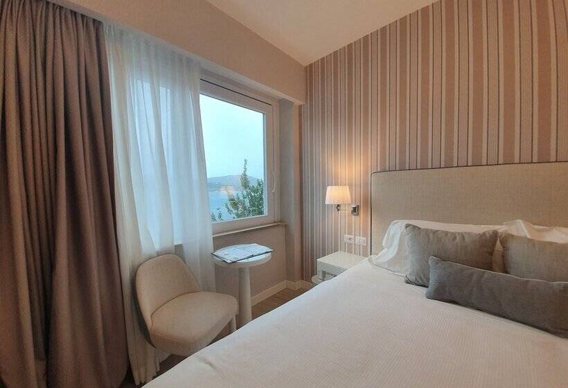 Номер Стандарт, Plaza