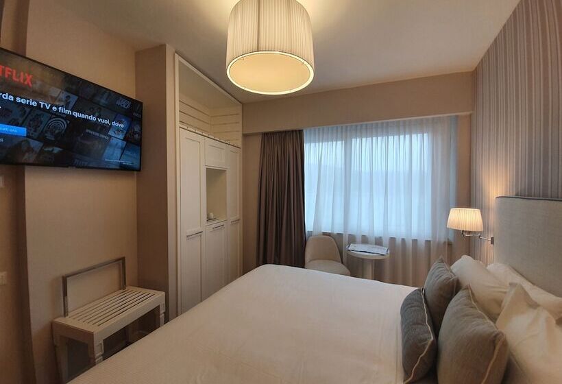 Номер Стандарт, Plaza