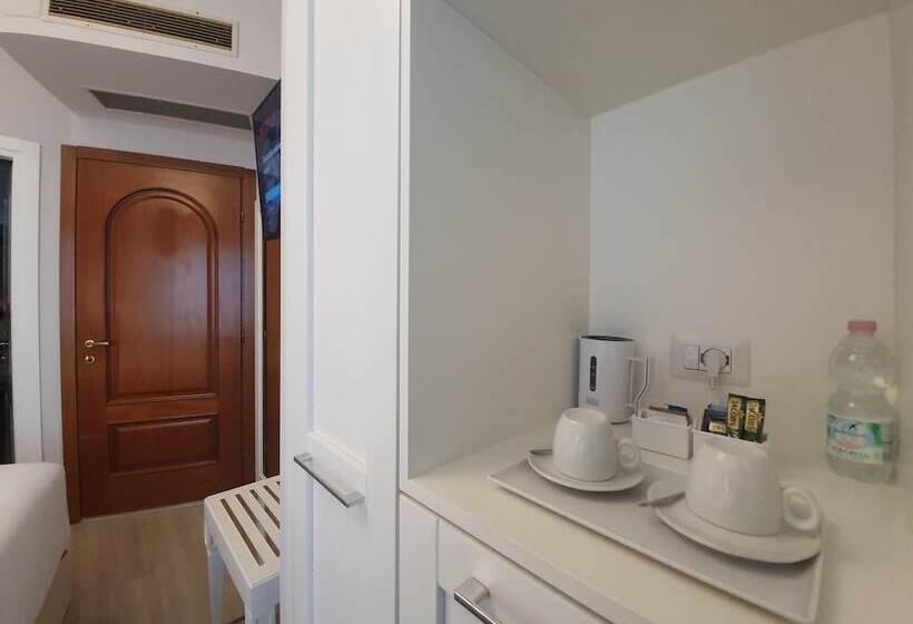 Номер Стандарт, Plaza