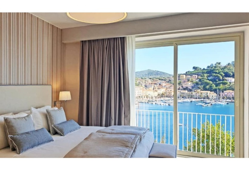 Номер Комфорт, Plaza