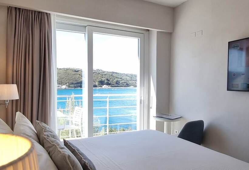 Номер Комфорт, Plaza