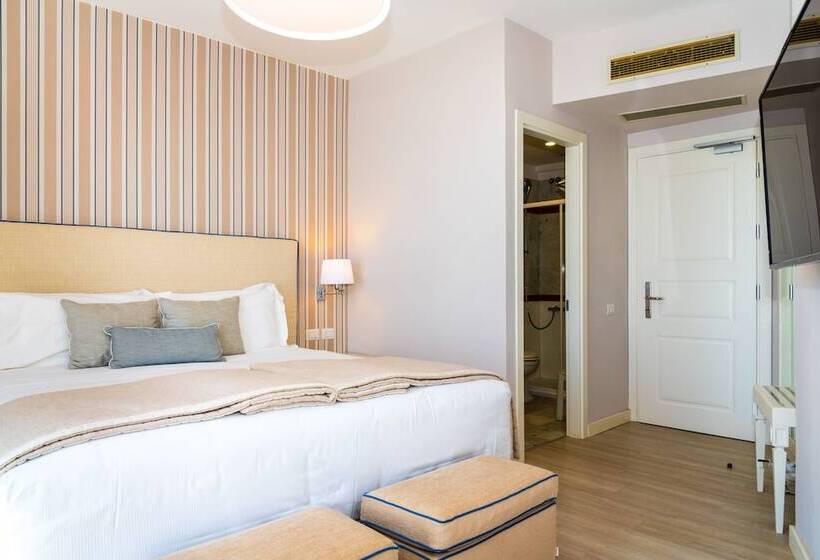 Люкс с гидромассажем, Plaza