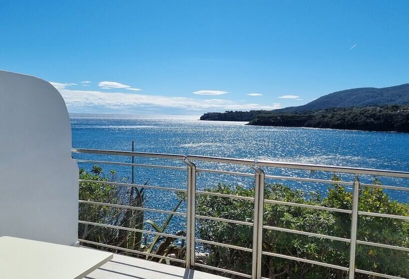 Номер Комфорт, Plaza