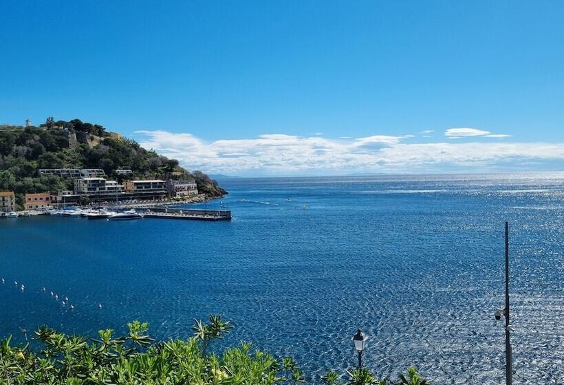 Номер Комфорт, Plaza