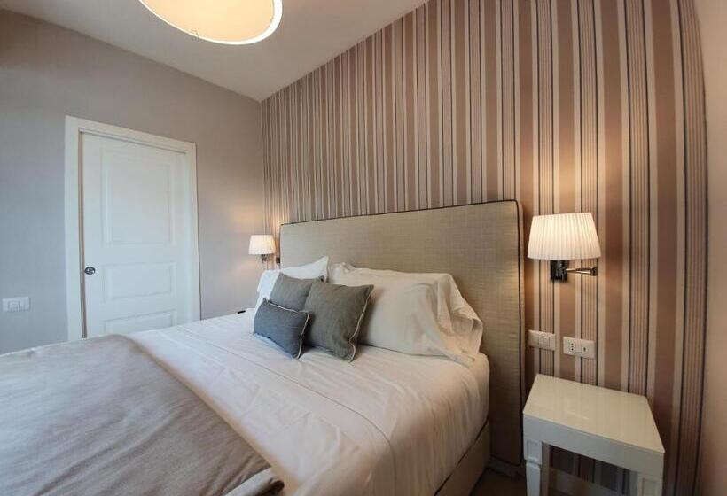 Номер Economy, Plaza