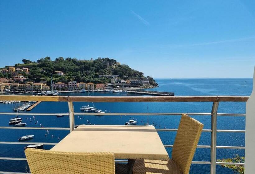 Номер Комфорт, Plaza