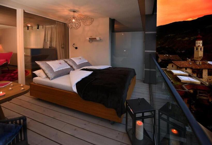 חדר דלוקס עם מיטת קינג, Preidlhof Luxury Dolce Vita Resort