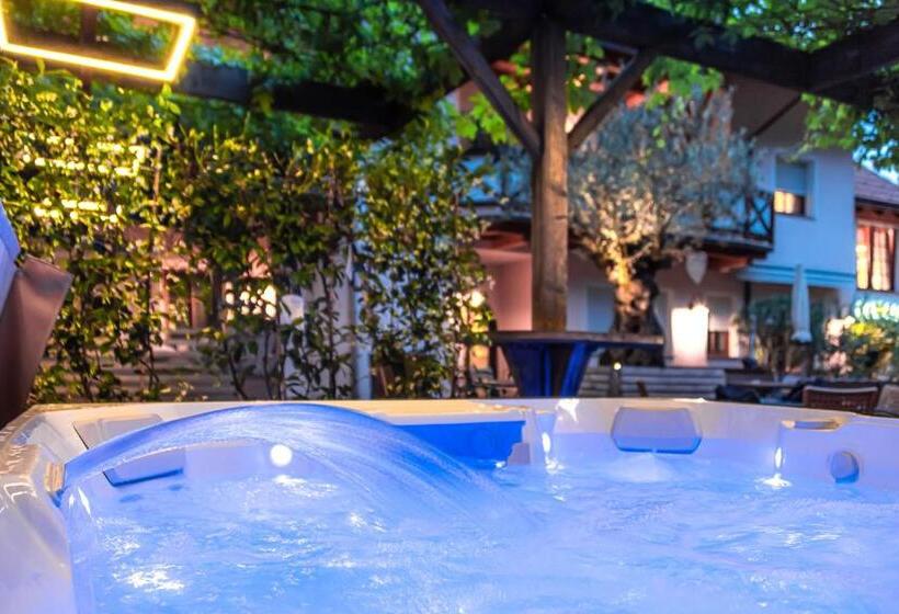 سوئیت با بالکن, Ristorante Lewald